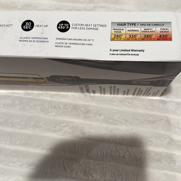 HOT TOOLS Signature Series 1 1/2” Gold Flipperless Wand. - Picture 5 of 6